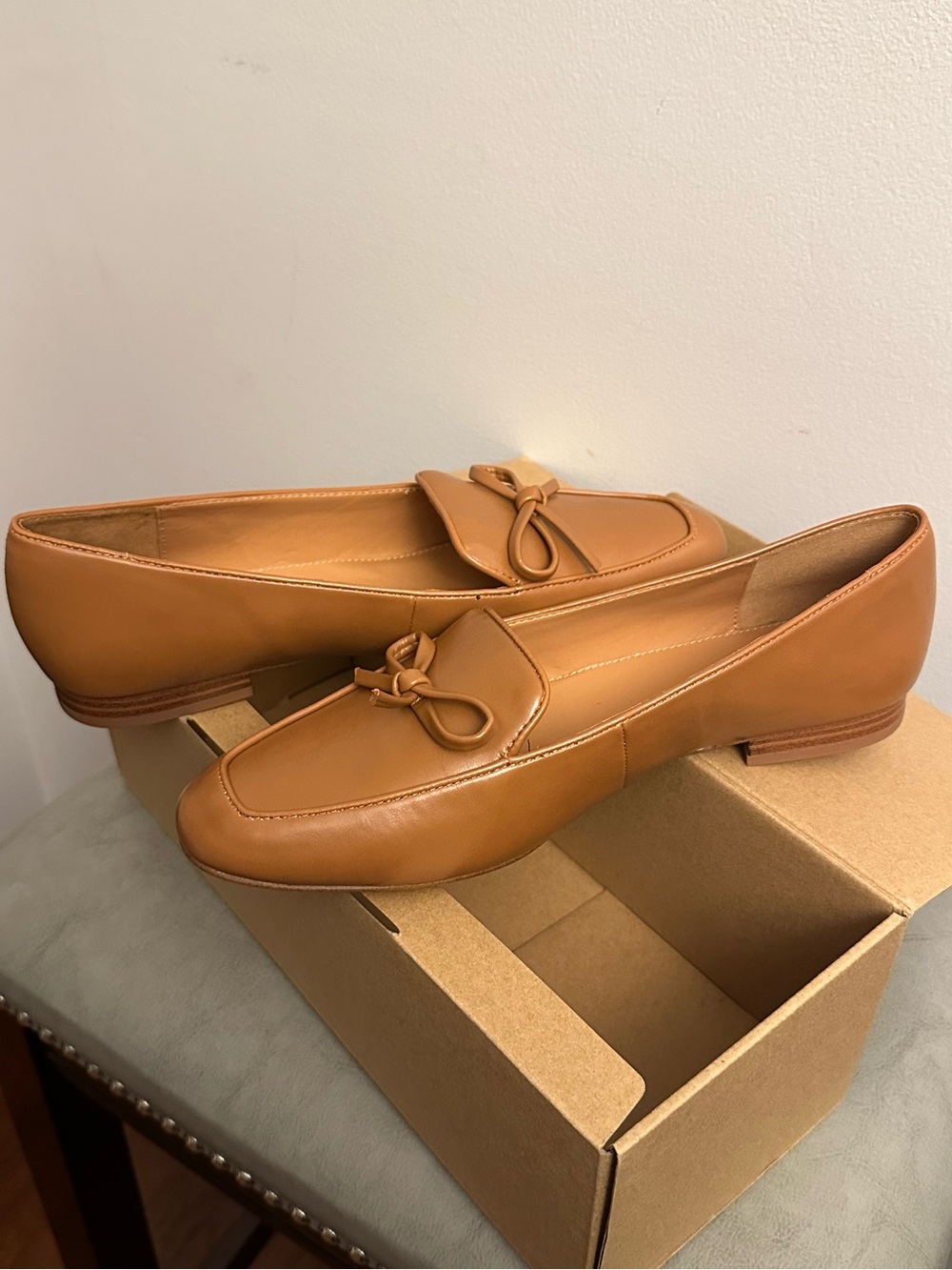 J.Crew Women's Tan Leather Bow Loafers BJ247 NEW size 9